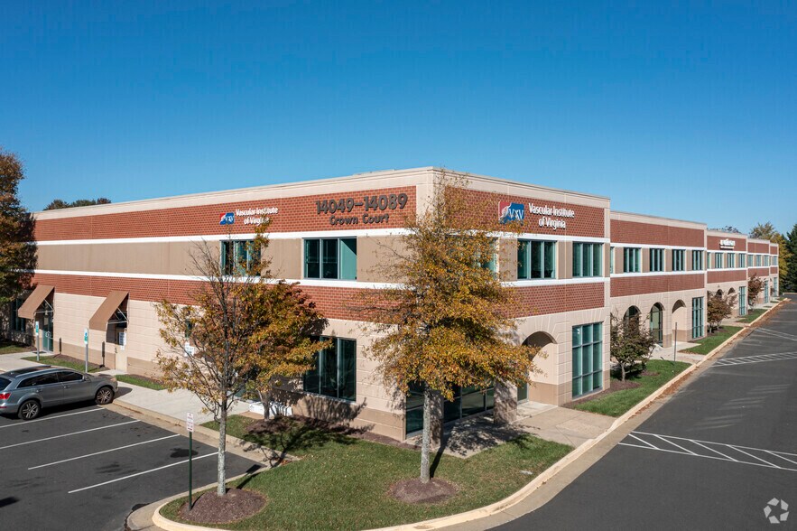 14049-14089 Crown Ct, Woodbridge, VA à louer - Photo de l’immeuble – Image 2 sur 7