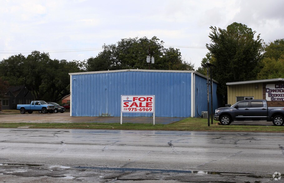 2605 Avenue H, Rosenberg, TX à vendre - Photo de l’immeuble – Image 2 sur 2
