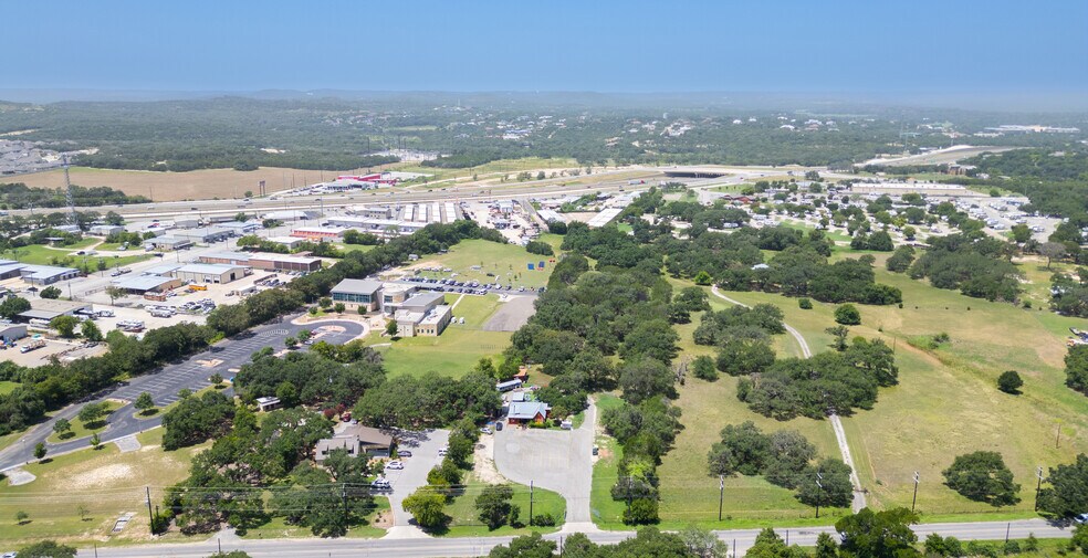 118 Old San Antonio Rd, Boerne, TX à vendre - Photo de l’immeuble – Image 3 sur 5