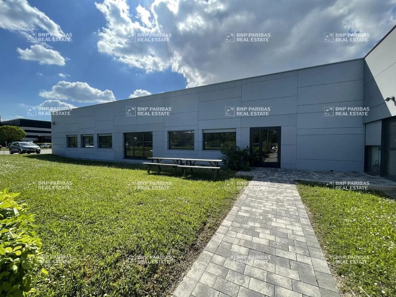 6 Rue Eugénie Brazier, Illkirch-Graffenstaden à louer - Photo de l’immeuble – Image 3 sur 29