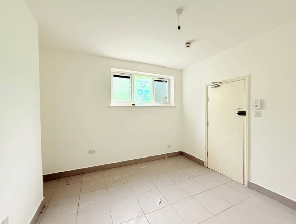 392A Camden Rd, Londres à louer Photo intérieure– Image 1 sur 3
