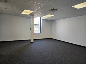 484 Main St, Middletown, CT à louer Photo intérieure– Image 1 sur 3