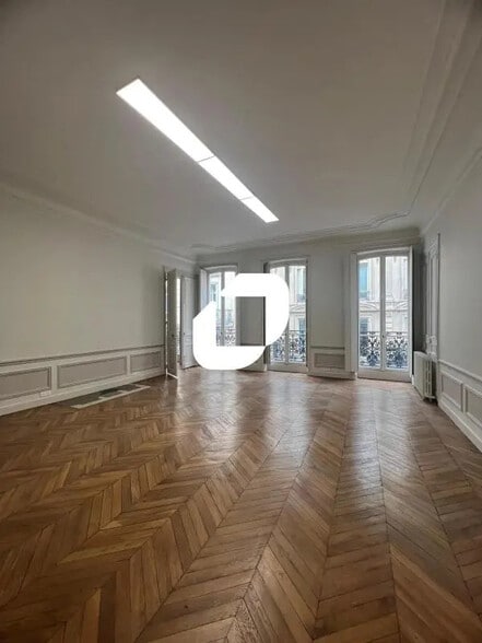 Bureau dans Paris à louer - Photo de l’immeuble – Image 2 sur 11