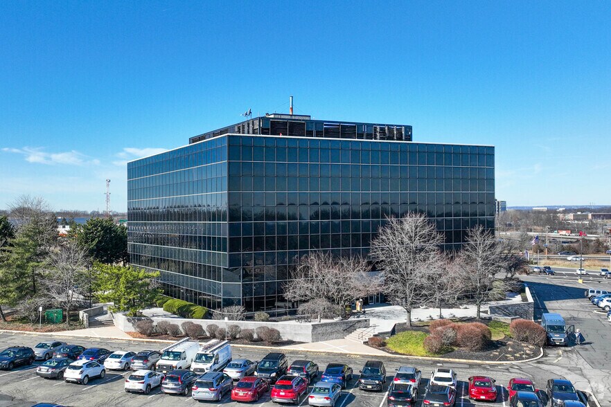 900 Us Highway 9 N, Woodbridge, NJ à louer - Photo de l’immeuble – Image 1 sur 52