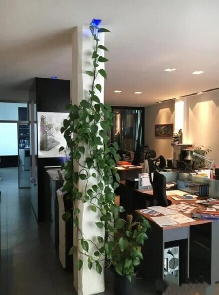 Bureau dans Le Havre à louer - Photo de l’immeuble – Image 1 sur 5