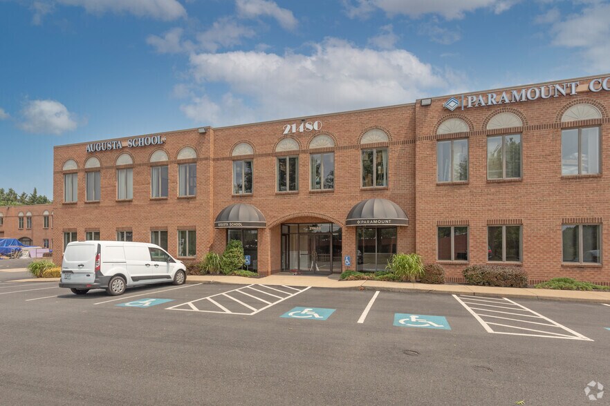 21480 Pacific Blvd, Dulles, VA à louer - Photo de l’immeuble – Image 3 sur 3