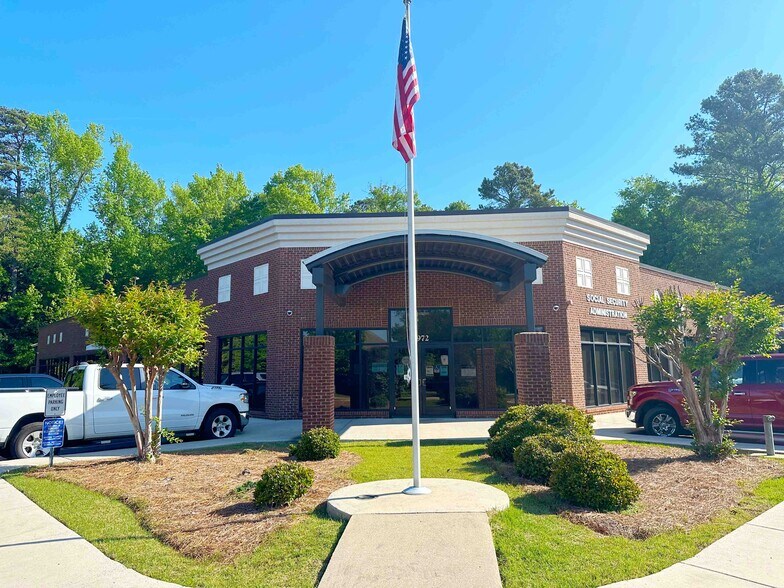 1972 Gadsden Hwy, Birmingham, AL à louer - Photo de l’immeuble – Image 1 sur 6