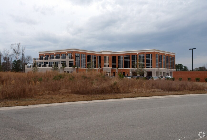 1001 Military Cutoff Rd, Wilmington, NC à louer - Photo de l’immeuble – Image 3 sur 17