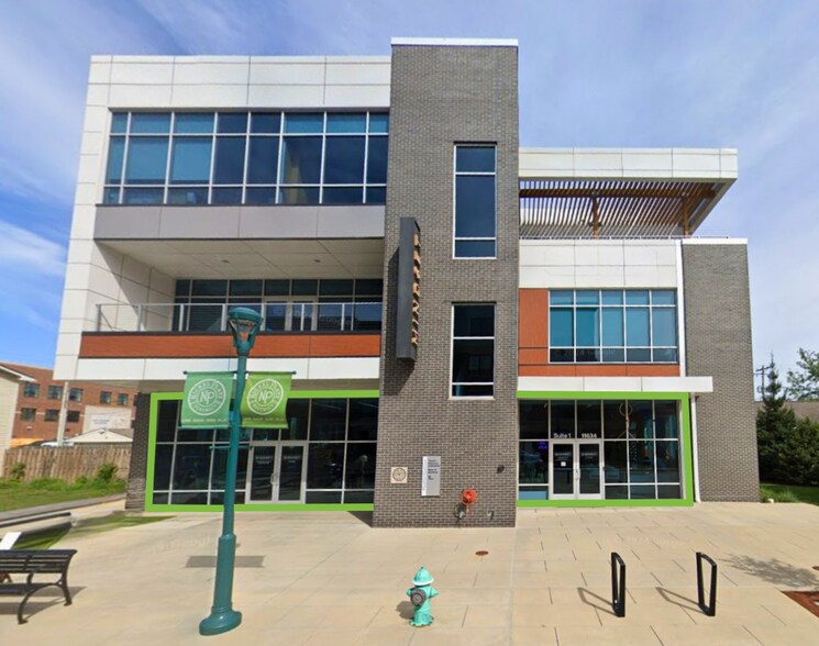 11634 Maple St, Fishers, IN à louer - Photo de l’immeuble – Image 2 sur 13