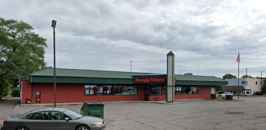 317 N Mission St, Mount Pleasant, MI à louer - Photo de l’immeuble – Image 2 sur 8