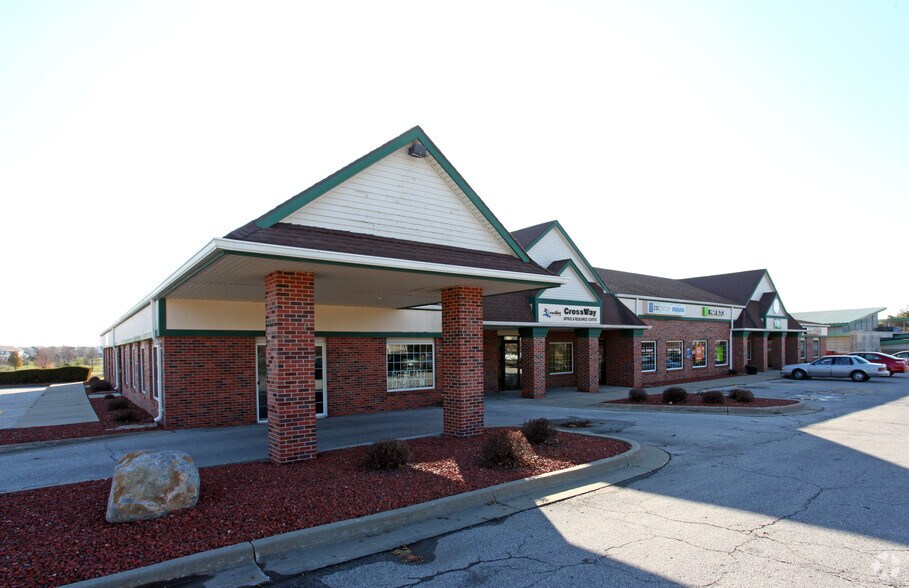 600 8th St SW, Altoona, IA à vendre - Photo de l’immeuble – Image 3 sur 6