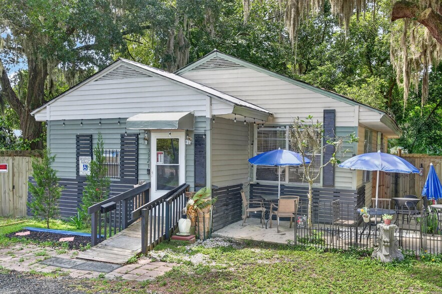 3323 Saint Johns Ave, Palatka, FL à vendre - Photo de l’immeuble – Image 3 sur 39
