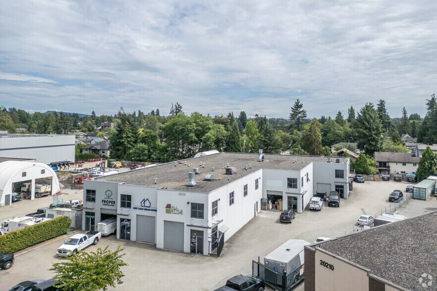 20220 113B Ave, Maple Ridge, BC à vendre - Aérien – Image 3 sur 3