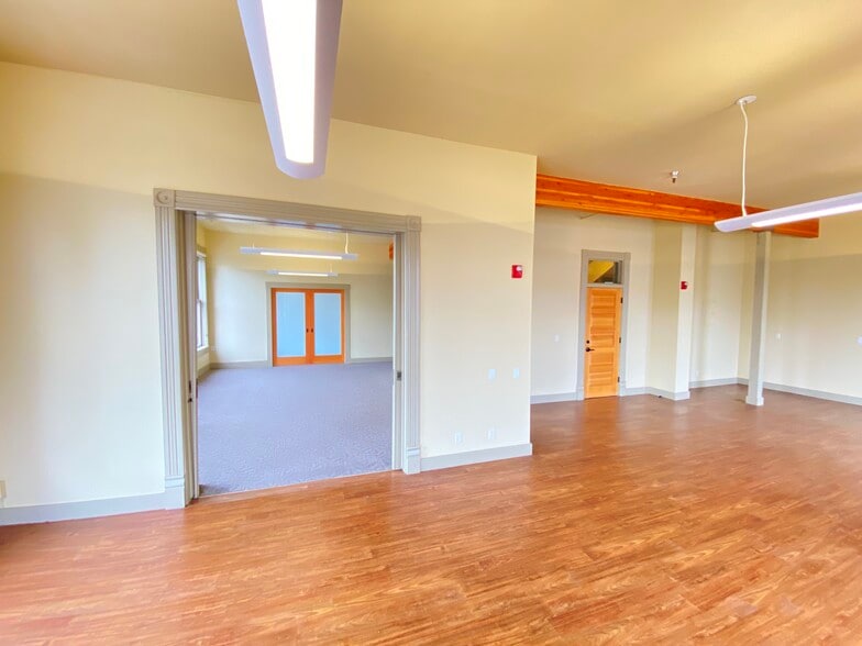 205 SE Grand Ave, Portland, OR à louer - Photo intérieure – Image 3 sur 8