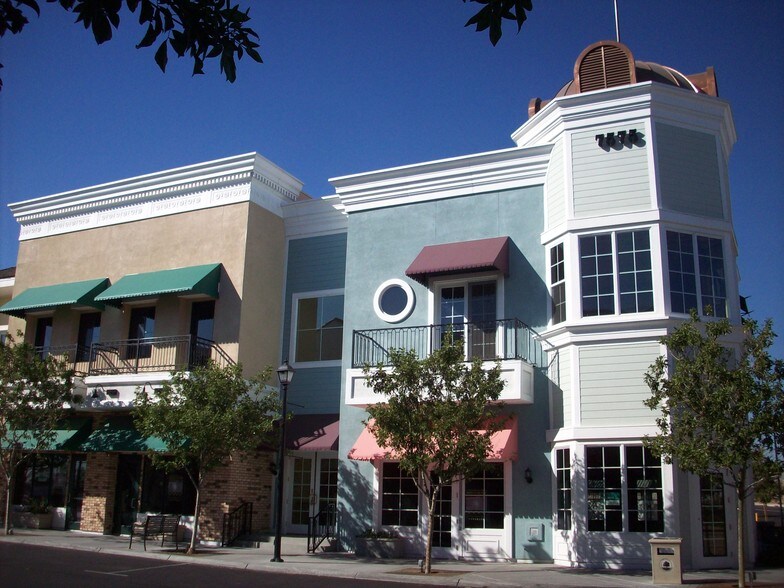 7575 Norman Rockwell Ln, Las Vegas, NV à vendre - Photo principale – Image 1 sur 35