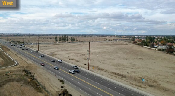 NEC Panama Lane & Gosford Road, Bakersfield, CA à louer - Aérien – Image 3 sur 4