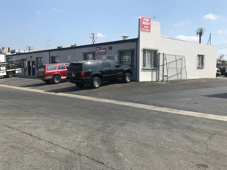 5042-5052 Calmview Ave, Baldwin Park, CA à louer - Photo de l’immeuble – Image 2 sur 3
