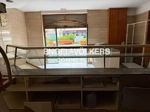 Local commercial dans Barcelone, Barcelona à louer Photo intérieure– Image 2 sur 5