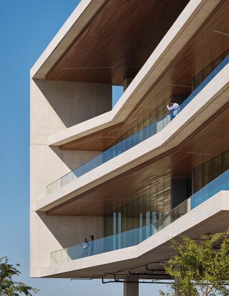 4902 Headquarters Pt, San Diego, CA à louer - Photo de l’immeuble – Image 2 sur 15