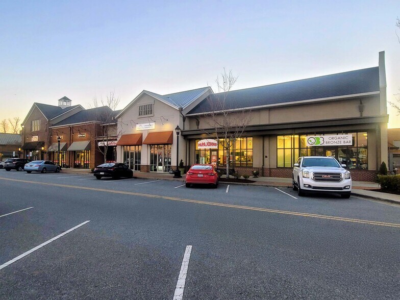 506 Mercantile Pl, Fort Mill, SC à louer - Photo de l’immeuble – Image 2 sur 7