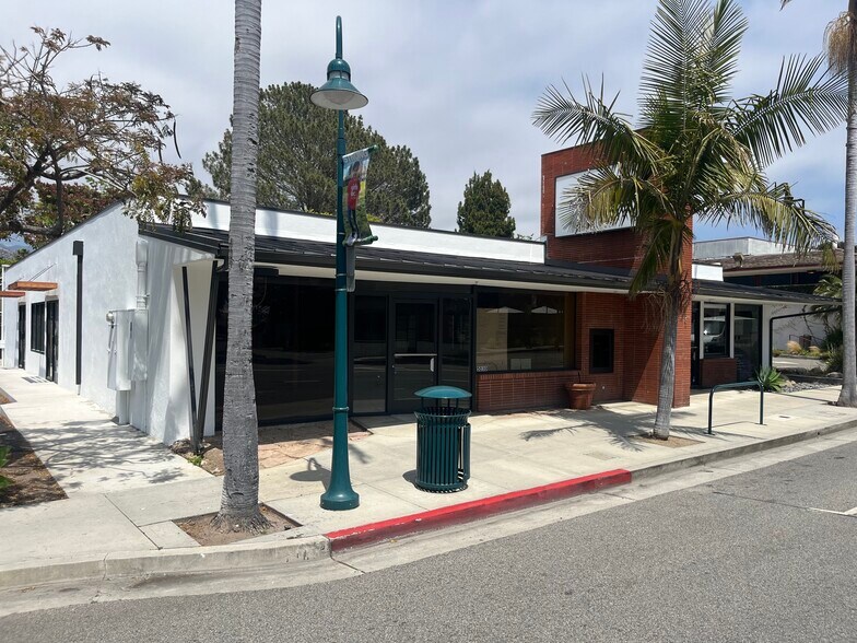 5030-5036 Carpinteria Ave, Carpinteria, CA à louer - Photo de l’immeuble – Image 3 sur 8