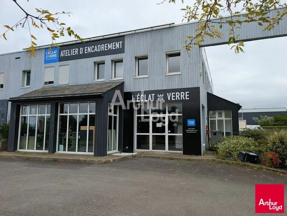 Local commercial dans Melesse à louer Photo de l’immeuble– Image 1 sur 5