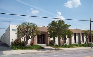 Plus de détails pour 9810-9820 Owensmouth Ave, Chatsworth, CA - Industriel/Logistique à louer