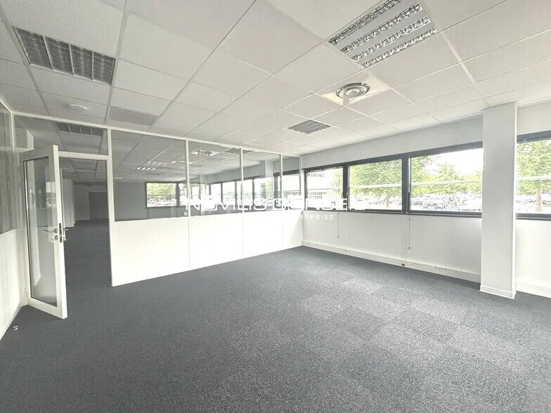 Bureau dans Colomiers à louer - Photo de l’immeuble – Image 2 sur 6