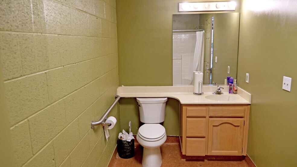 183 Prado Rd, San Luis Obispo, CA à louer - Photo de l’immeuble – Image 2 sur 12