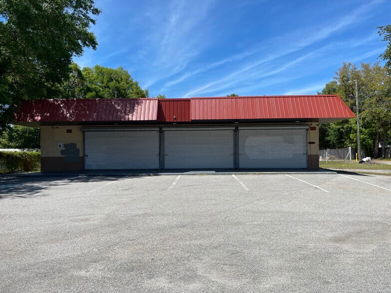 4525 Clarcona Ocoee Rd, Orlando, FL à louer - Photo de l’immeuble – Image 3 sur 8