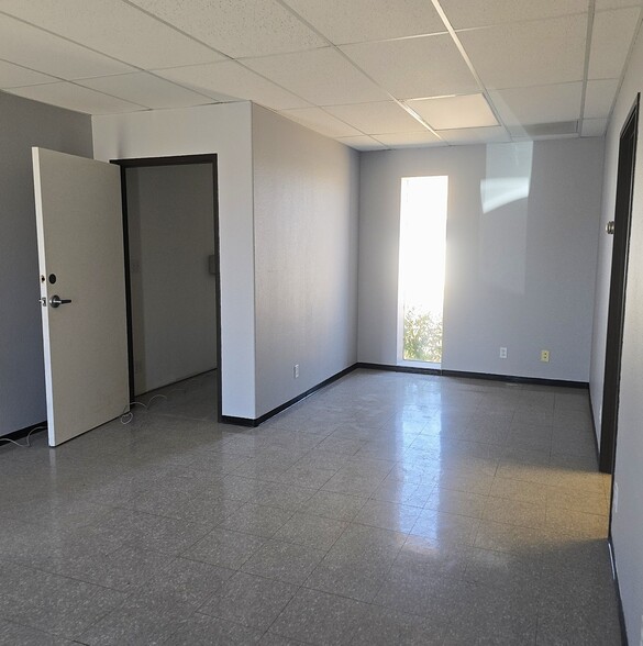 223 Frontage Rd, Sunsites, AZ à vendre - Photo de l’immeuble – Image 3 sur 19