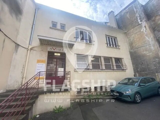 Local commercial dans Mareuil-lès-Meaux à louer - Photo de l’immeuble – Image 2 sur 10