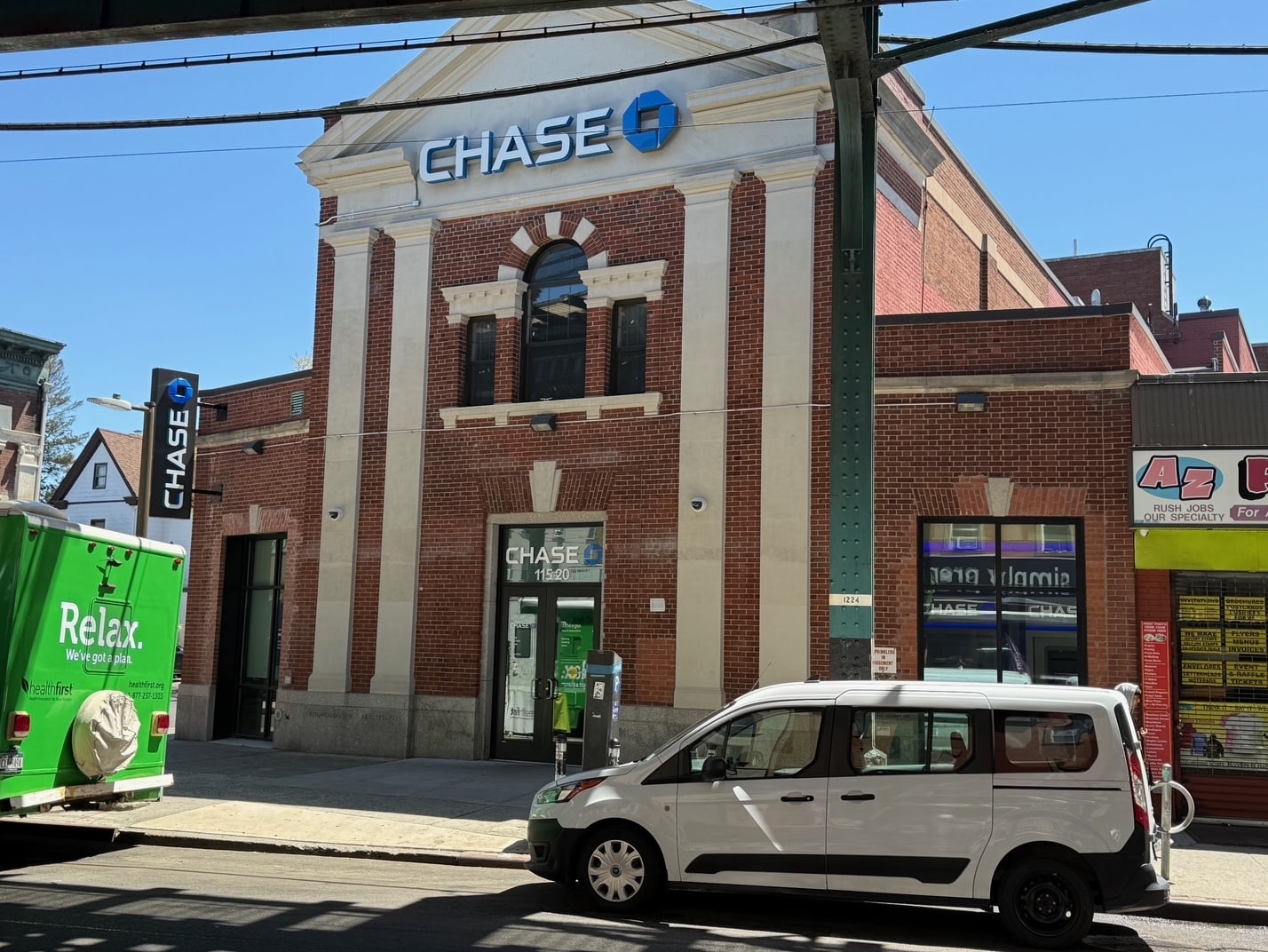 115-20 Jamaica Ave, Richmond Hill, NY à louer Photo intérieure– Image 1 sur 5