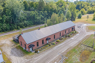 Plus de détails pour 81 Freight Yard Way, Northfield, VT - Industriel/Logistique à vendre