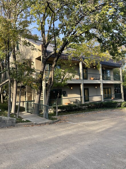 2235 Ridge Rd, Rockwall, TX à louer - Photo de l’immeuble – Image 3 sur 14