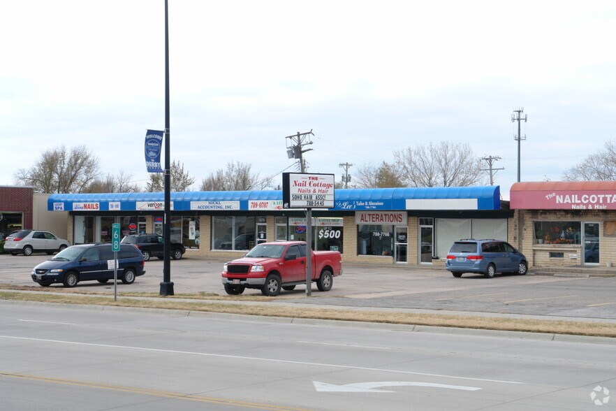 621 N Baltimore Ave, Derby, KS à louer - Photo de l’immeuble – Image 2 sur 2