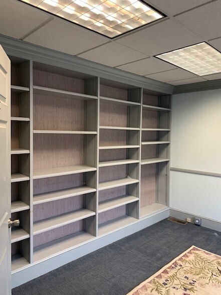 250 Washington St, Toms River, NJ à louer - Photo intérieure – Image 3 sur 19