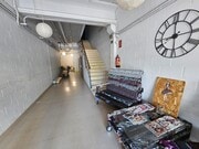 interior local