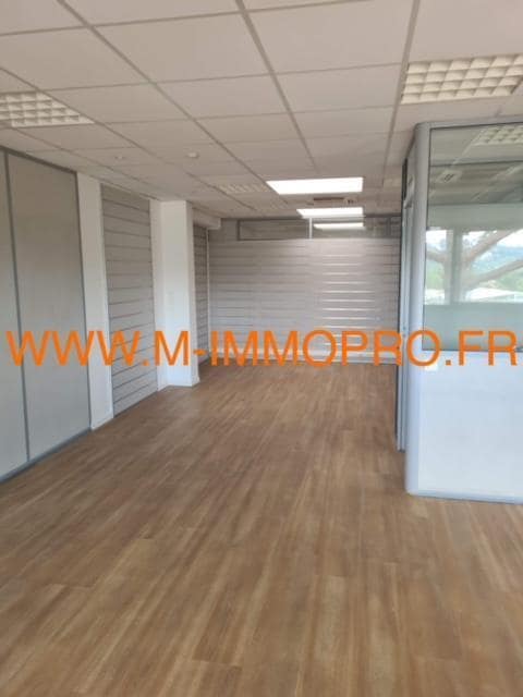 Bureau dans Le Cannet à louer Photo intérieure– Image 1 sur 9