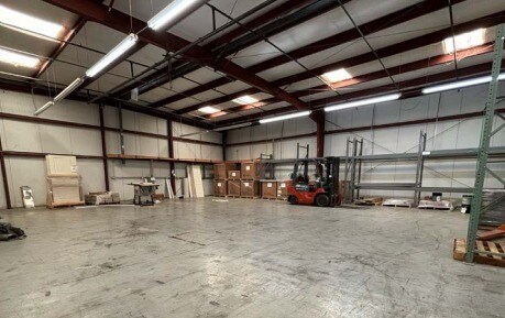 7265 Jurupa Ave, Riverside, CA à louer - Photo intérieure – Image 3 sur 3