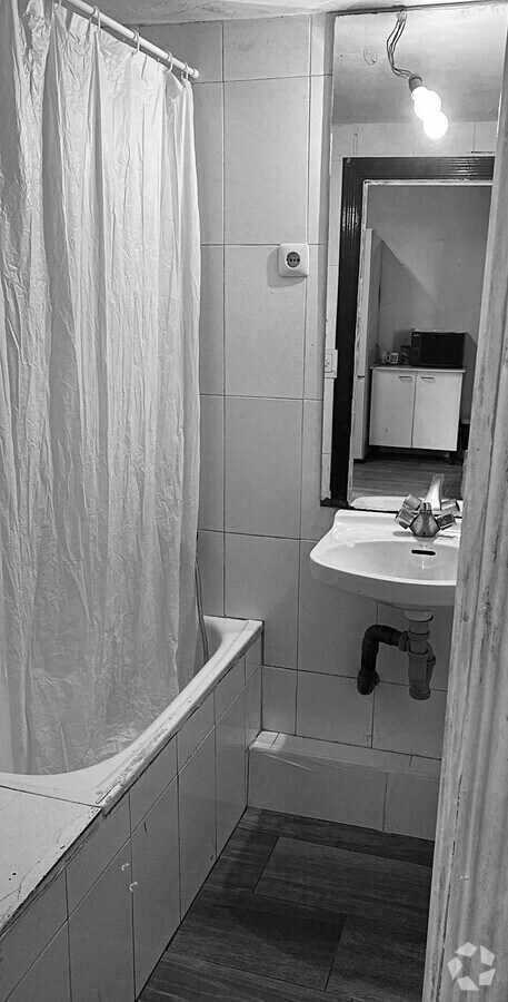 Calle Humera, 21, Fuenlabrada, MAD 28945 - Lot Puerta C, Esc. 1 - - Photo intérieure - Image 2 of 5