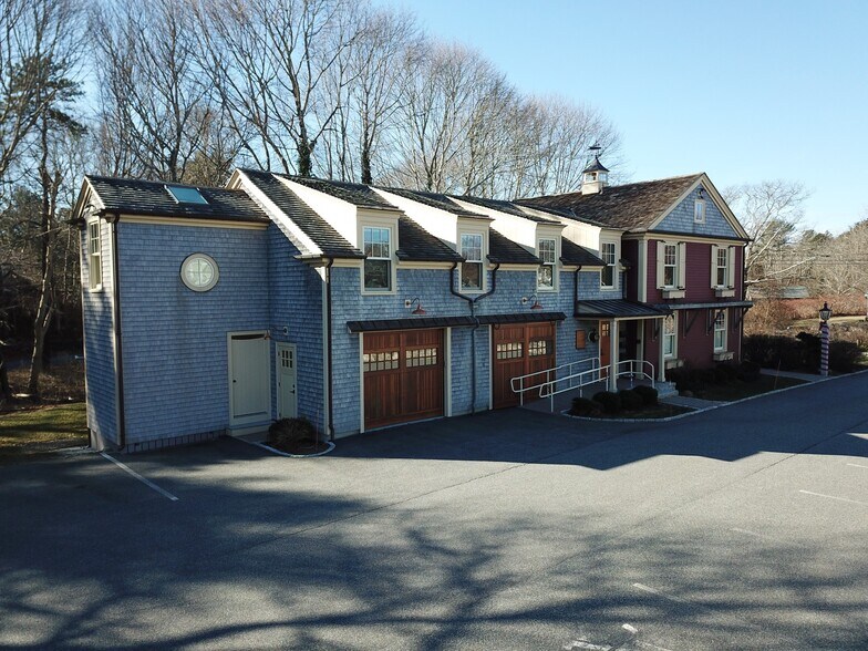 1383 MA-28A, Bourne, MA à vendre - Photo de l’immeuble – Image 2 sur 12