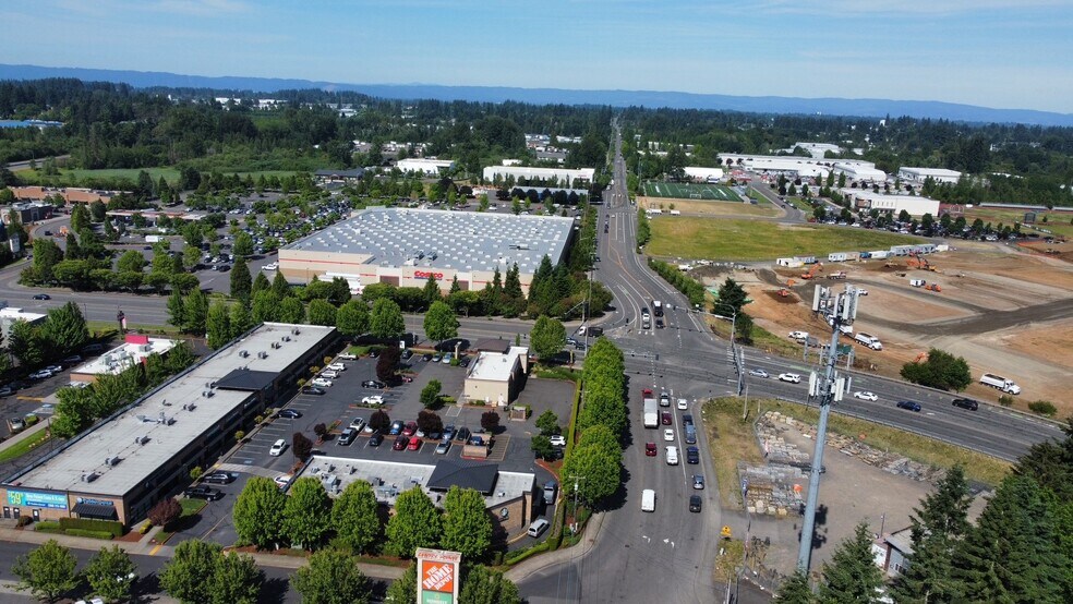 8720 NE Centerpointe Dr, Vancouver, WA à louer - Photo de l’immeuble – Image 2 sur 5