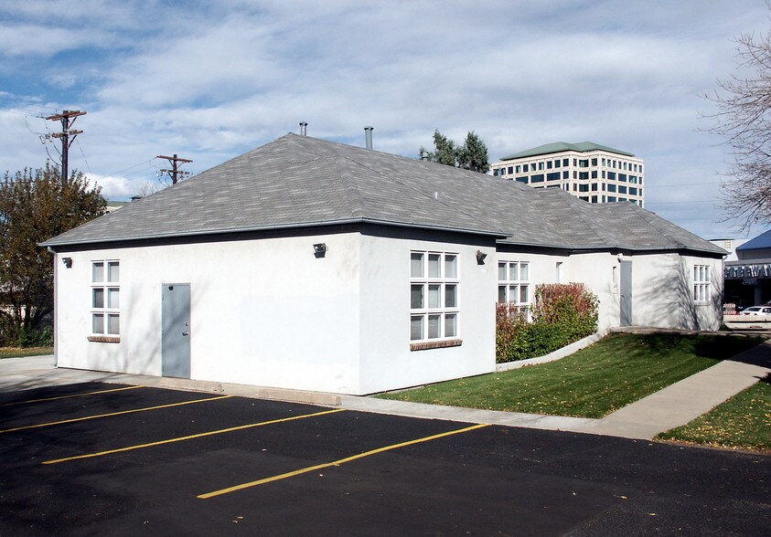 2101 S Clermont St, Denver, CO à vendre - Photo de l’immeuble – Image 2 sur 2