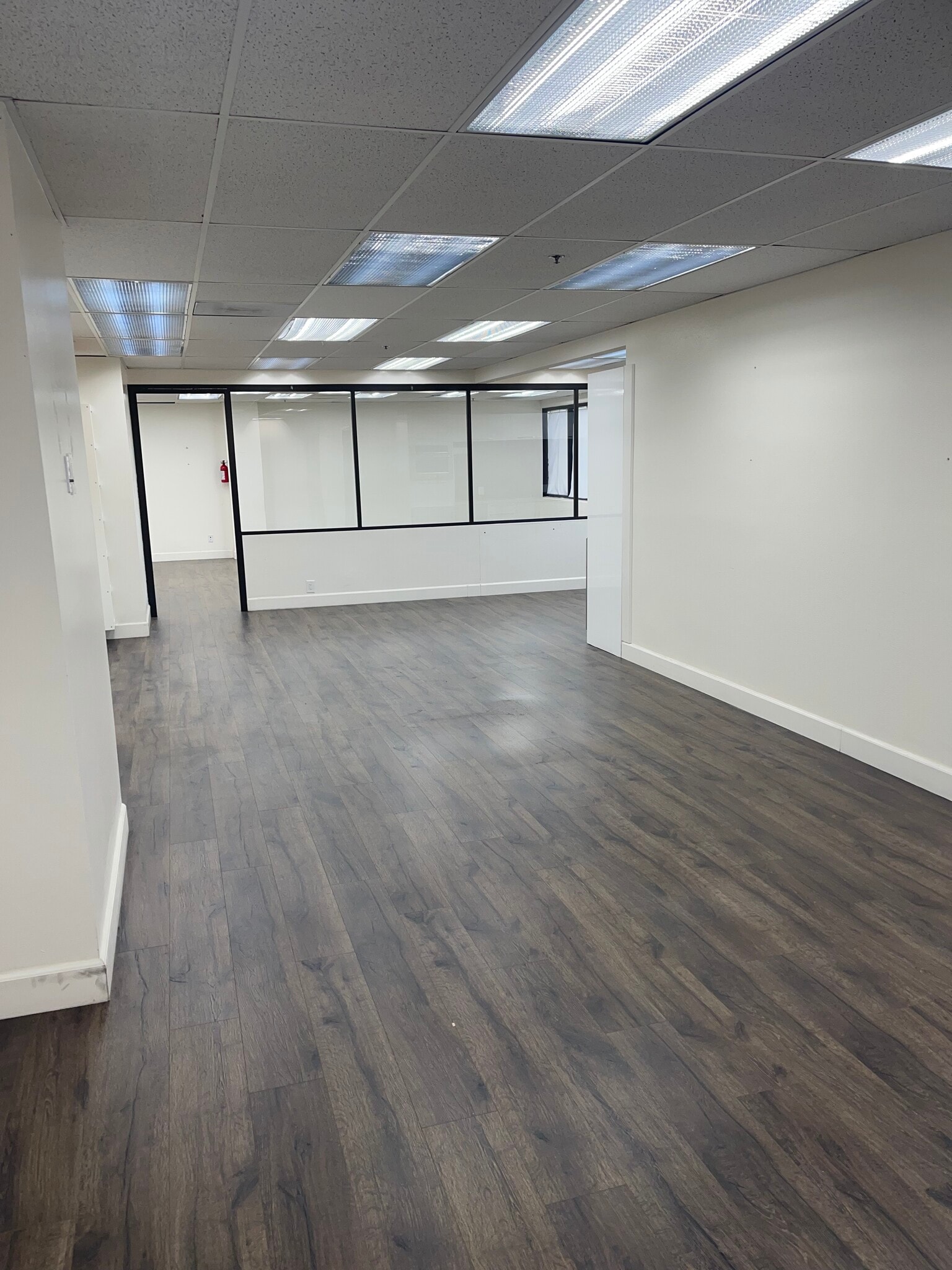 1891 N Gaffey St, San Pedro, CA à louer Photo intérieure– Image 1 sur 5