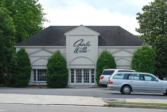 Plus de détails pour 465 NE Paces Ferry Rd, Atlanta, GA - Local commercial à louer