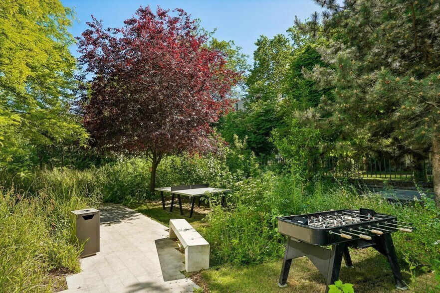 57 Rue De Villiers, Neuilly-sur-Seine à louer - Photo de l’immeuble – Image 2 sur 15