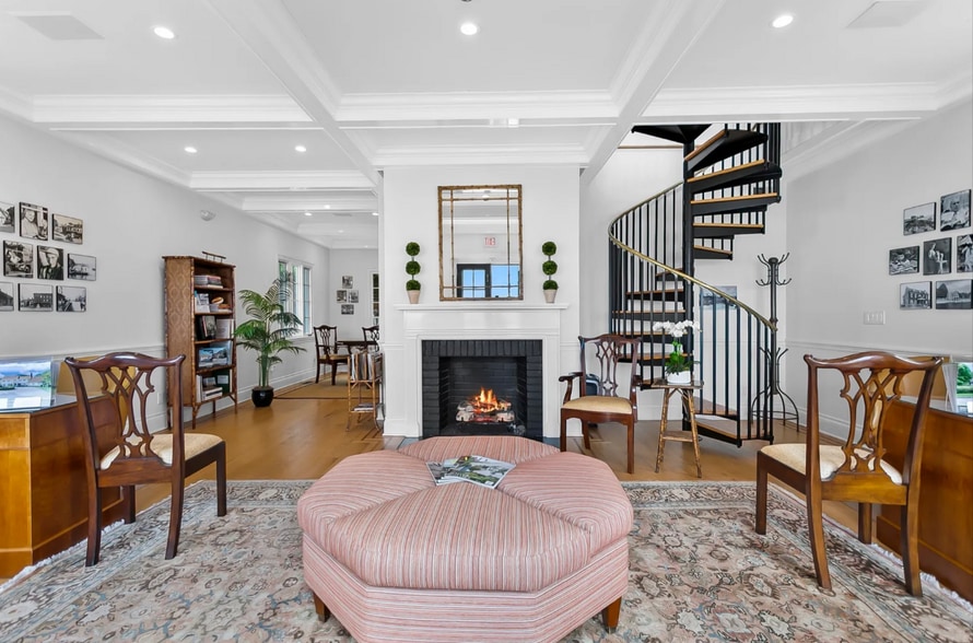 656 Harbor Rd, Southport, CT à louer - Photo intérieure – Image 3 sur 38