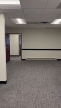 12940 Harriet Ave S, Burnsville, MN à louer - Vidéo sur l’annonce professionnelle