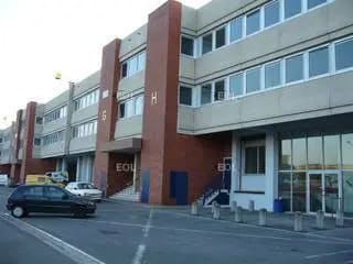 Plus de détails pour Bureau, Local d'activités à louer